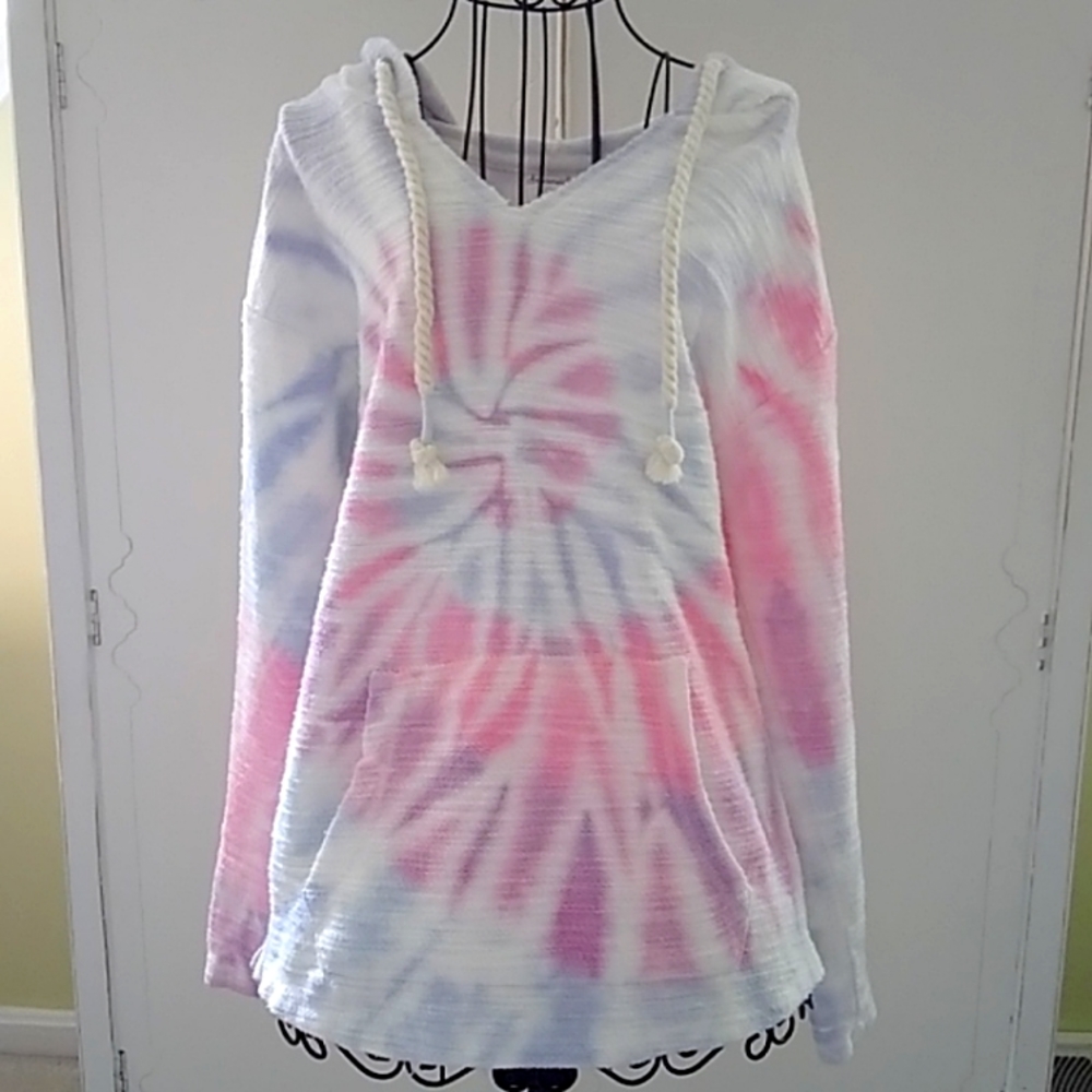 Tie Dyed Long Sleeved Hoodie